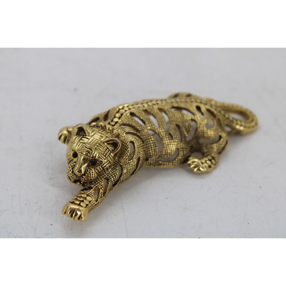 Large Black Stone Gold Tone Metal Crouching Leopard Brooch "3.5in" Wide